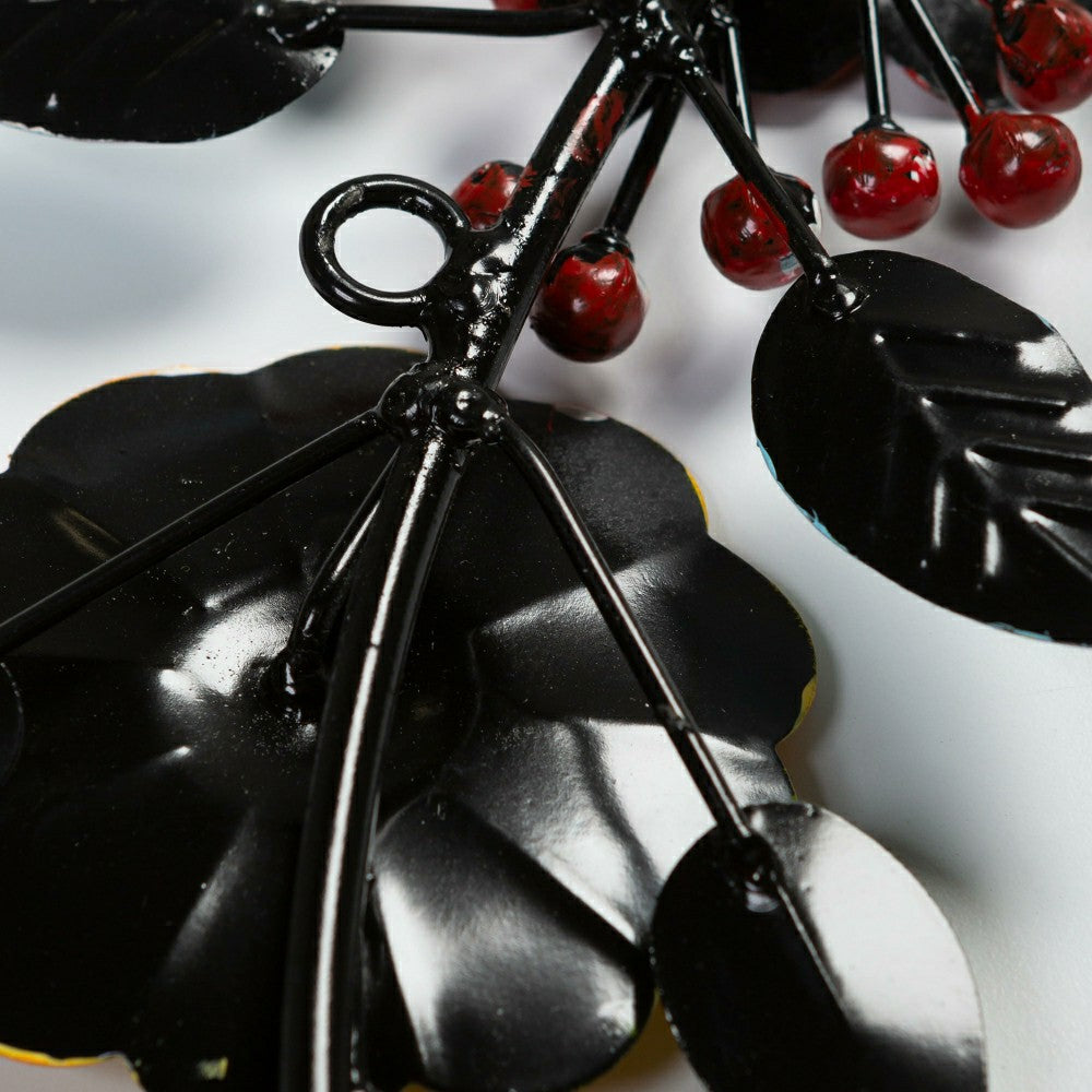 Plow & Hearth Indoor/Outdoor Floral and Berry Metal Wreath