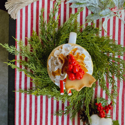 Plow & Hearth Mini Cedar Christmas Wreath