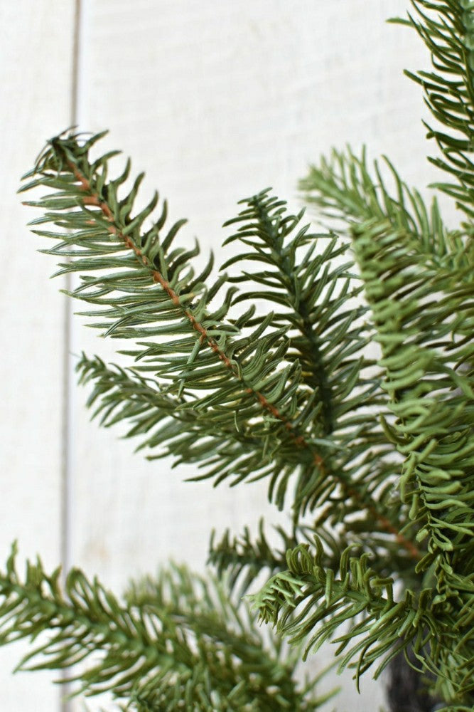Plow & Hearth 24" Faux Green Spruce Real Touch Wreath w/Faux Pinecones