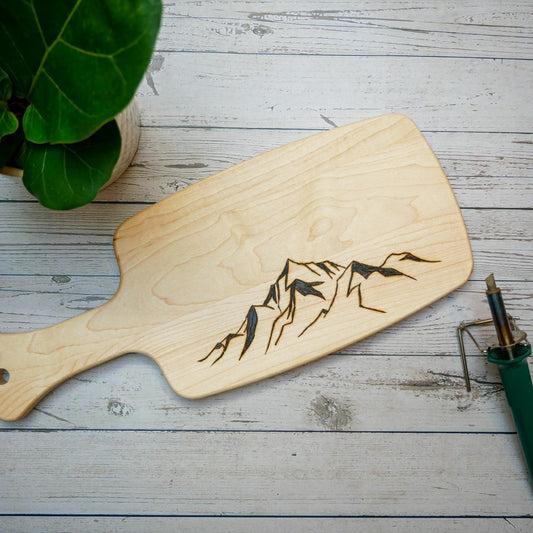 Plow & Hearth Wood Burned Cutting Board Kit