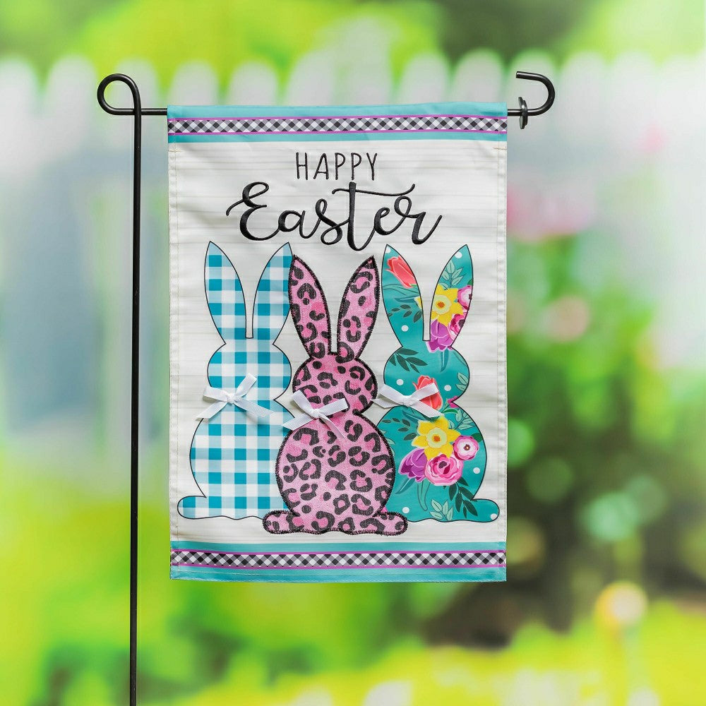 Plow & Hearth Bright Bunnies Applique Garden Flag