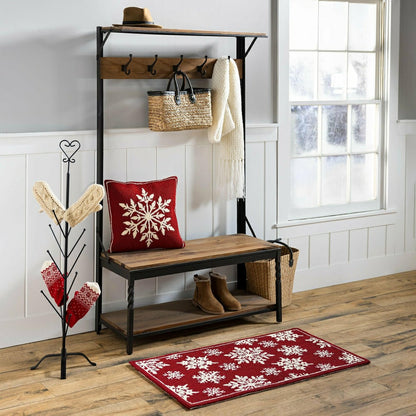 Plow & Hearth Indoor/Outdoor Snowflakes Holiday Hooked Accent Rug