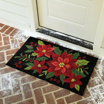 Plow & Hearth Indoor/Outdoor Poinsettia Hooked Polypropylene Accent Rug