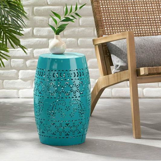 Plow & Hearth Bloom Outdoor Lace-Cut Side Table