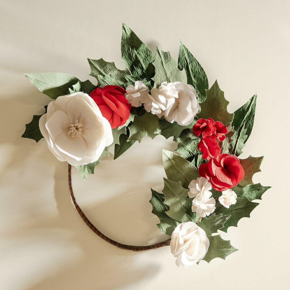 Plow & Hearth Fabric Amaryllis Wreath