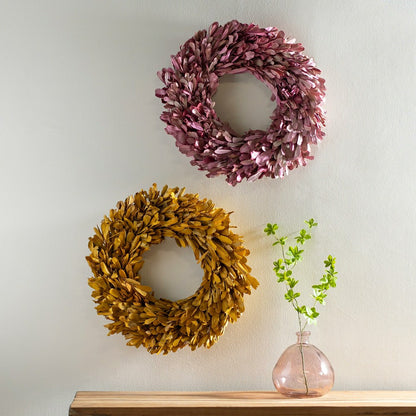 Plow & Hearth Dried 22" Natural Integrifolia Wreath, Saffron