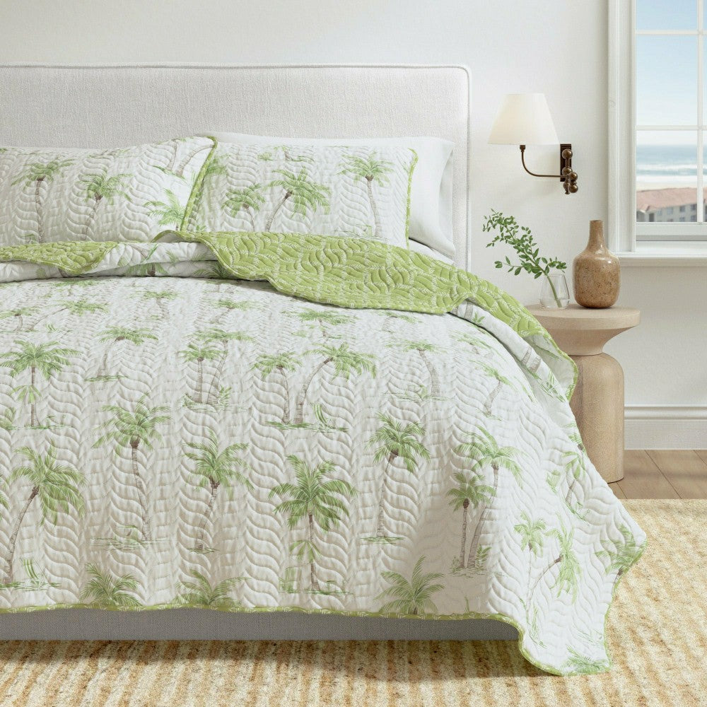 Plow & Hearth West Palm Trees Coastal Quilt Set