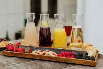 Plow & Hearth Cava Wine Tasting Kit with 4 Glass Carafes