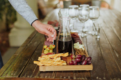 Plow & Hearth Cava Wine Tasting Kit with 4 Glass Carafes