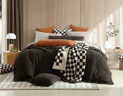 Plow & Hearth Checkerboard Throw Pillow