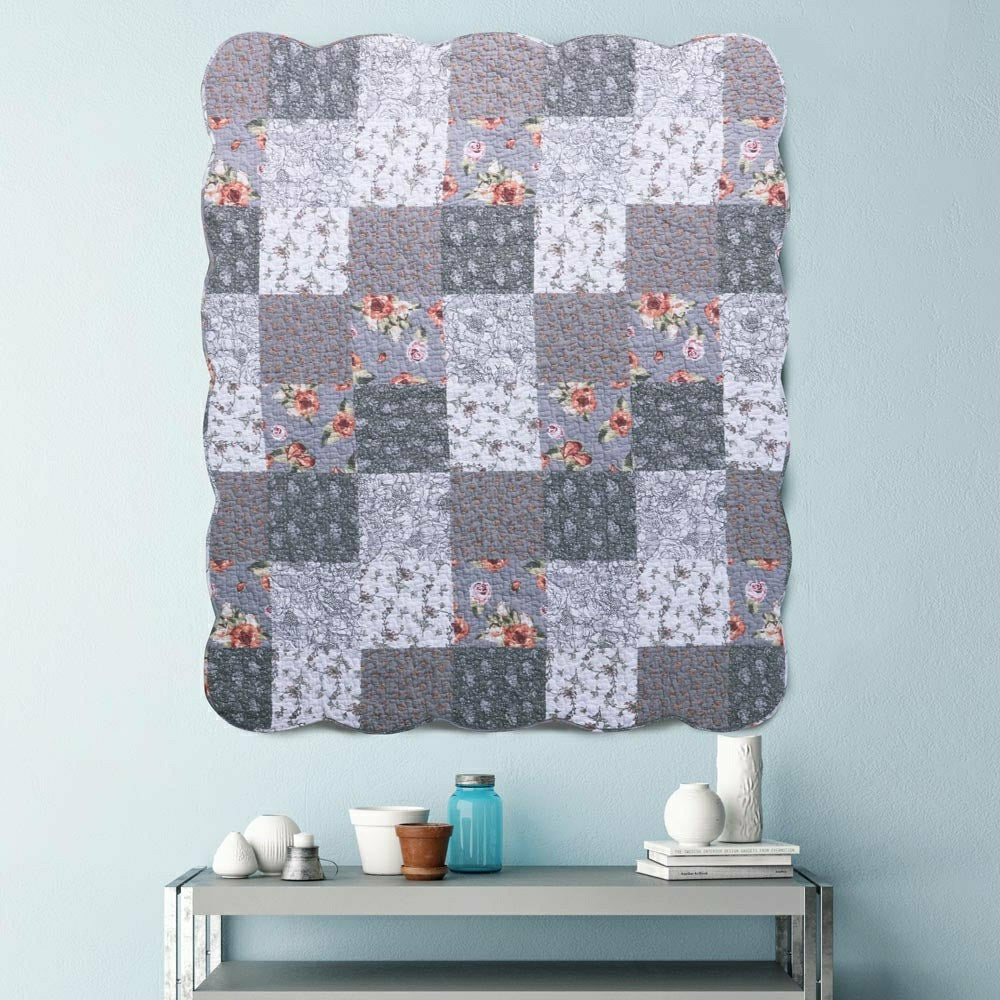 Plow & Hearth Giulia Reversible Bedding