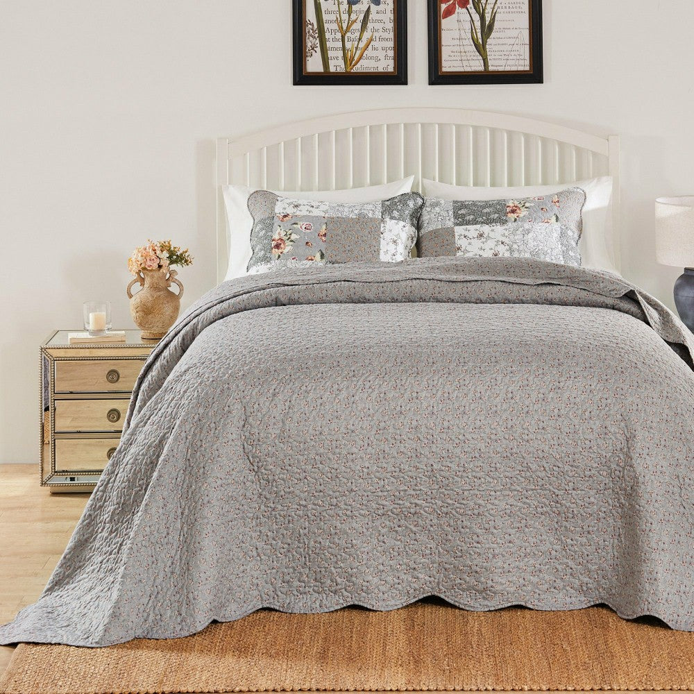 Plow & Hearth Giulia Reversible Bedding