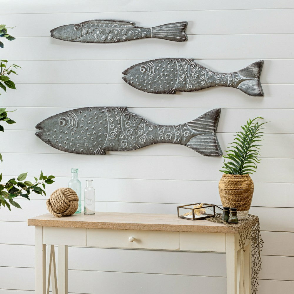 Plow & Hearth Blue Coastal Outdoor Wall Decor, Metal, Galvanized Metal Fish Wall Dec