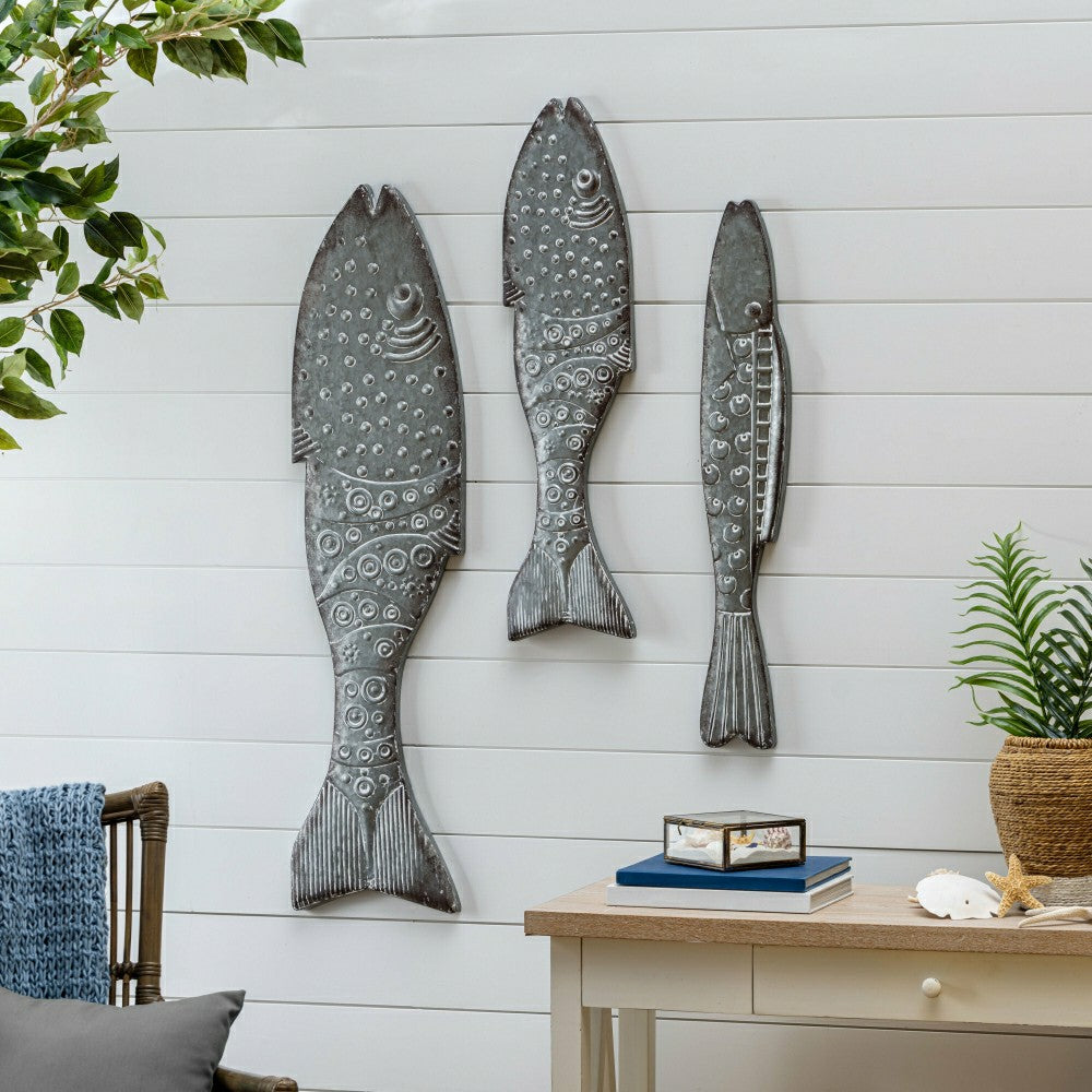 Plow & Hearth Blue Coastal Outdoor Wall Decor, Metal, Galvanized Metal Fish Wall Dec