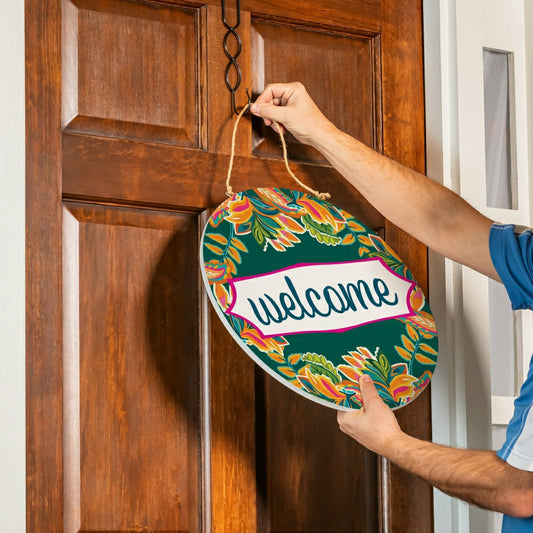 Plow & Hearth 18X18” DOOR DECOR